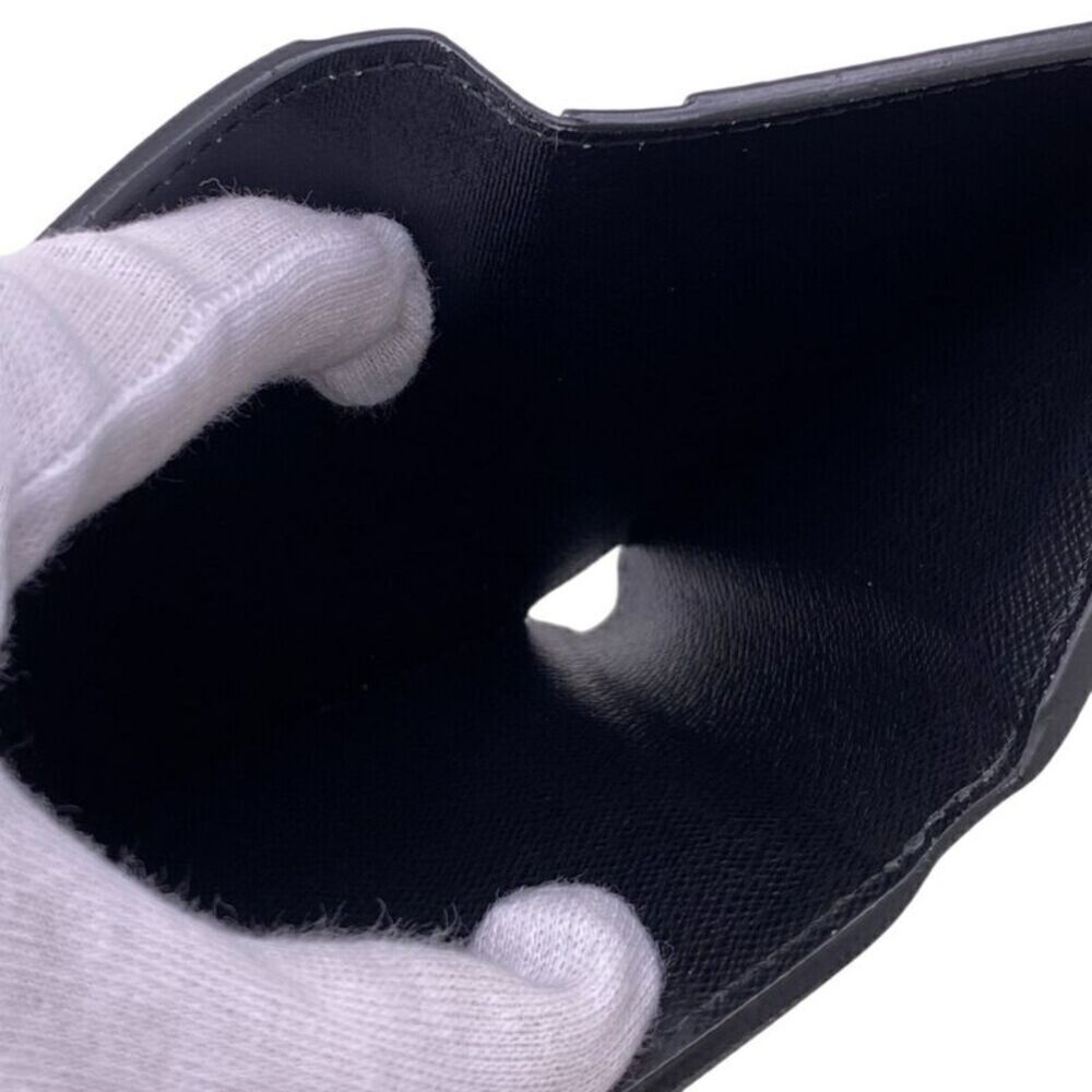 Louis Vuitton Zoé White Canvas Wallet  (Pre-Owned) - Picture 5 of 10